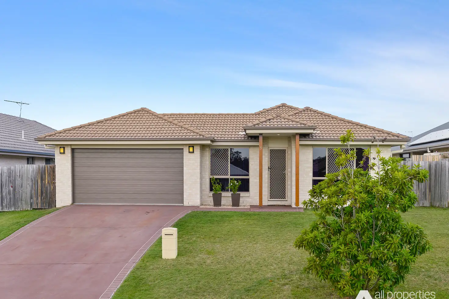 Main view of Homely house listing, 5 Chesan Court, Crestmead QLD 4132