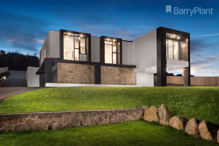 36 Meridian Drive, South Morang VIC 3752