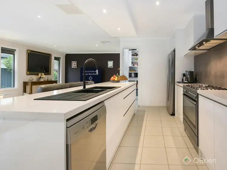 Third view of Homely house listing, 9 Deakin Place, Sandhurst VIC 3977