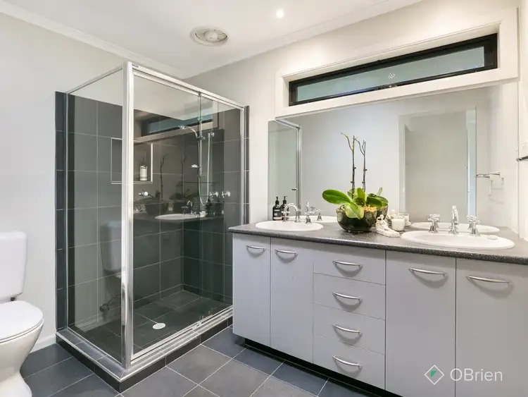 Fifth view of Homely house listing, 9 Deakin Place, Sandhurst VIC 3977