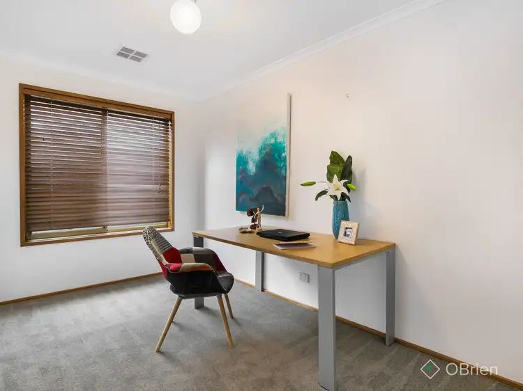 Fifth view of Homely house listing, 7 Flying Star Walk, Skye VIC 3977