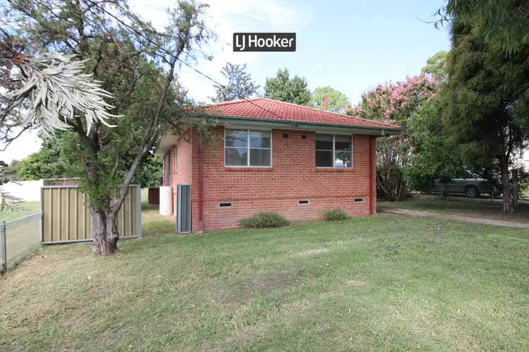 57 Vernon Street, Inverell NSW 2360