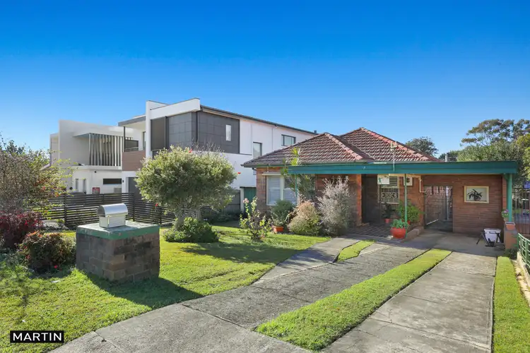 83 Cabarita Road, Cabarita NSW 2137