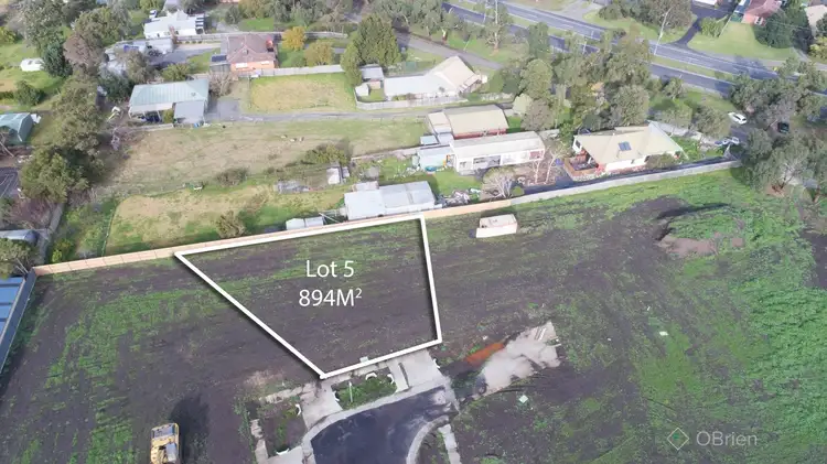 5 Castle Close, Tooradin VIC 3980