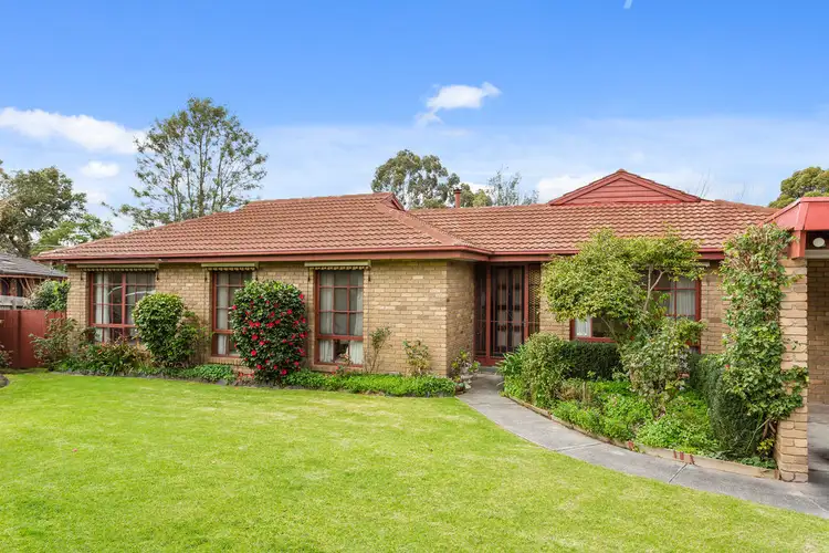 6 Finton Close, Glen Waverley VIC 3150