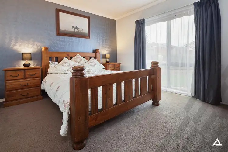 Sixth view of Homely house listing, 3 Picadilly Court, Drouin VIC 3818