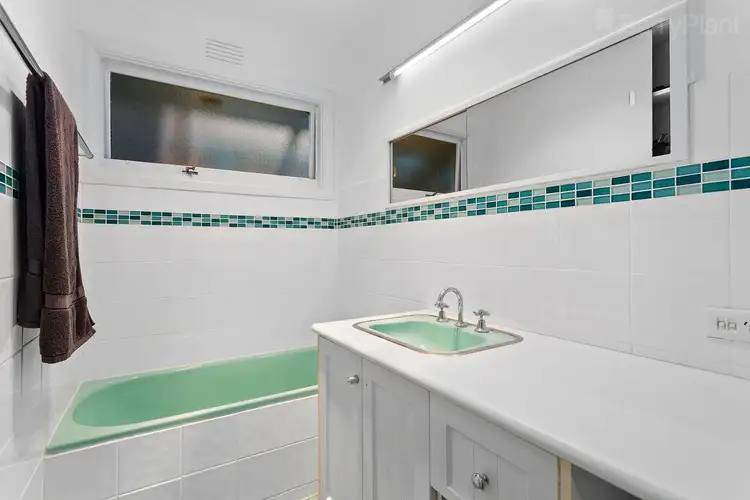 Sixth view of Homely house listing, 6 Huntley Street, Watsonia North VIC 3087