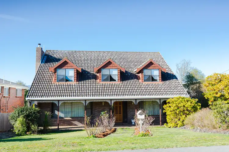 15 Ronald Place, Norwood TAS 7250