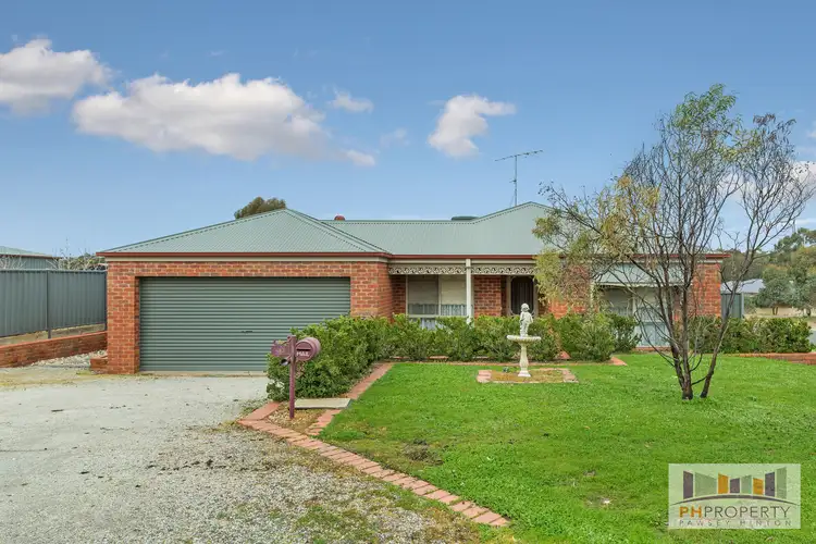 Second view of Homely house listing, 32 Kathleen Terrace, Maiden Gully VIC 3551