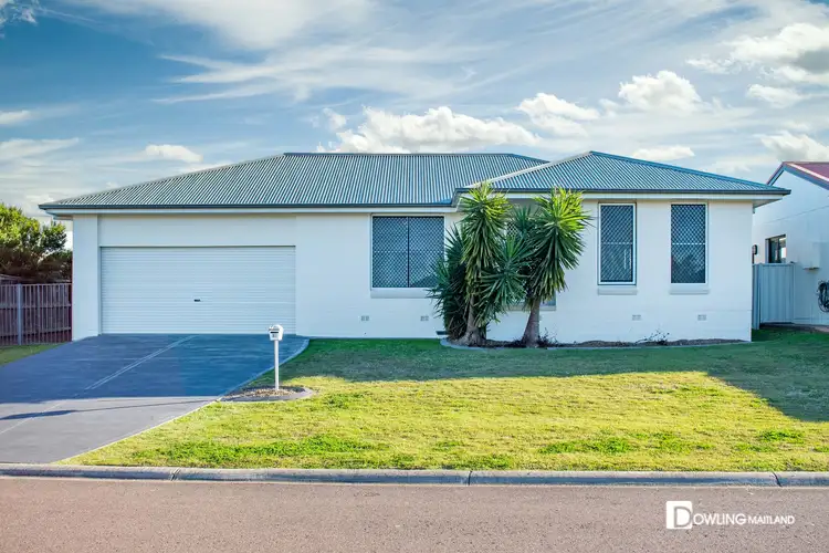 93 Wilton Drive, East Maitland NSW 2323