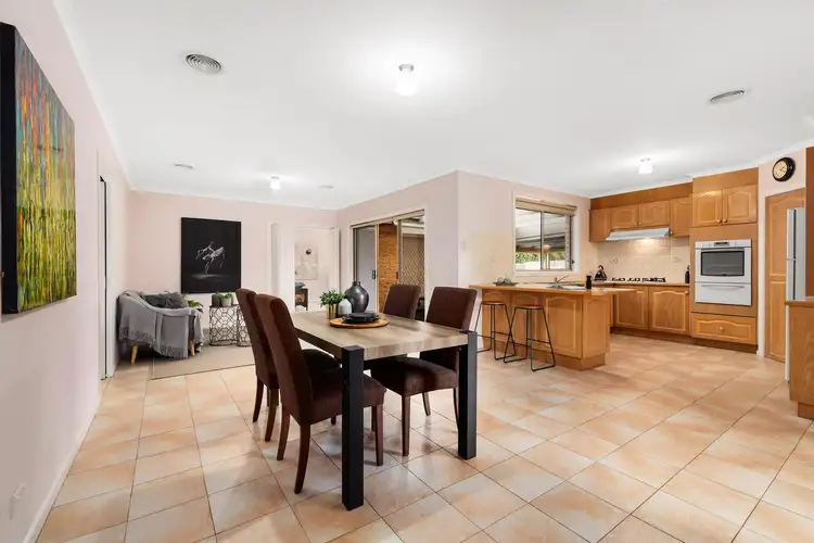 Fourth view of Homely house listing, 6 Pisani Court, Mill Park VIC 3082