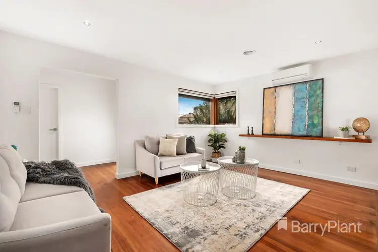 Second view of Homely house listing, 4 Kelvin Grove, South Morang VIC 3752