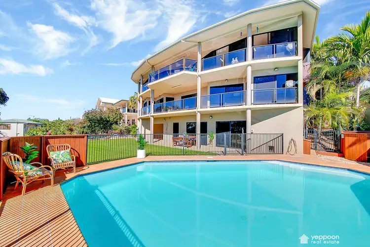 Second view of Homely house listing, 28 Bayview Drive, Lammermoor QLD 4703