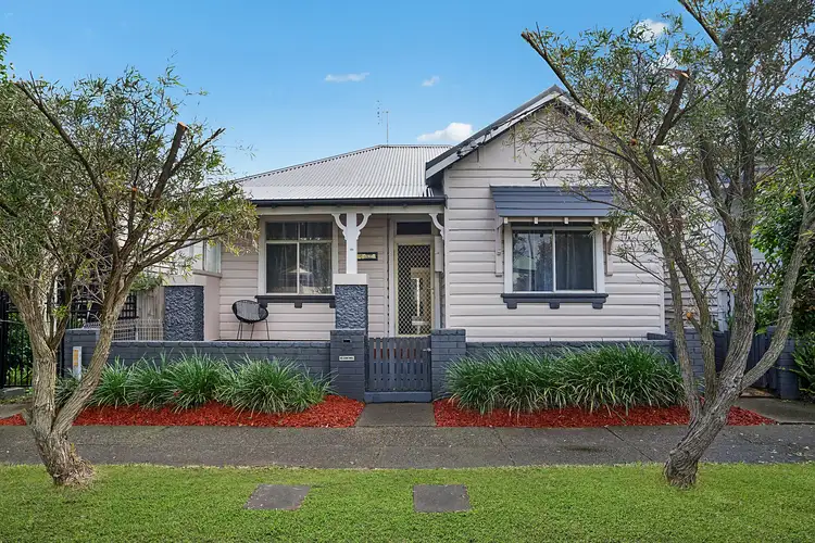 162 Lindsay Street, Hamilton NSW 2303