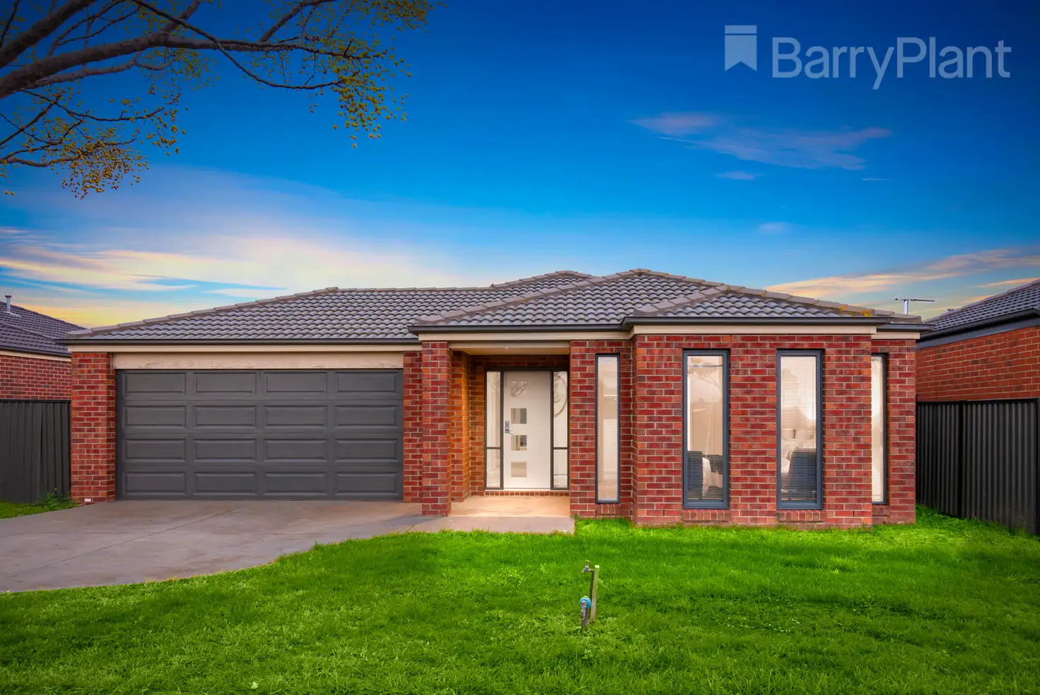 Main view of Homely house listing, 32 Kingbird Avenue, Tarneit VIC 3029