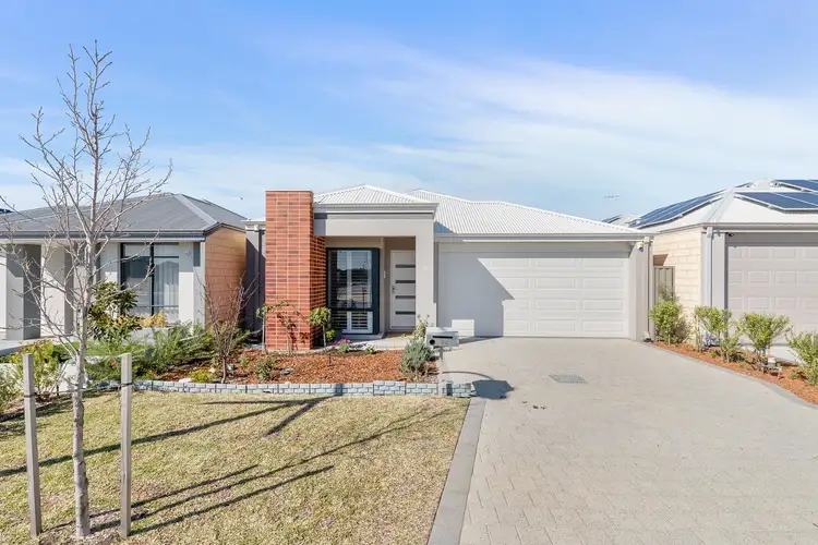 54 Doryanthes Avenue, Piara Waters WA 6112