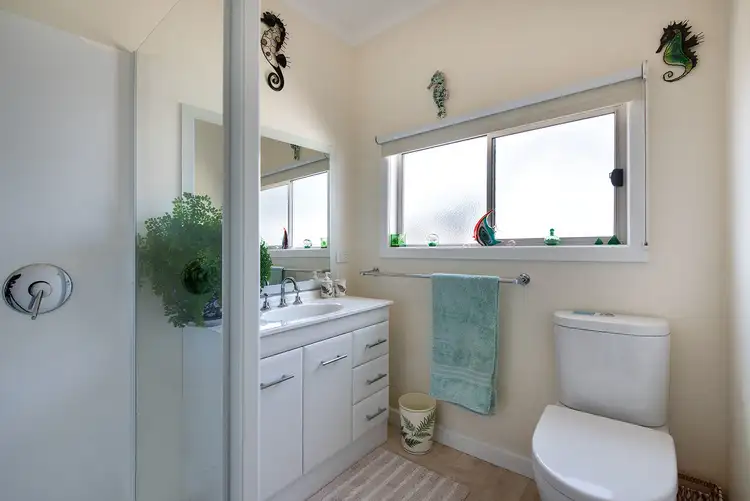 Sixth view of Homely house listing, 18 Gainsborough Street, Castlemaine VIC 3450