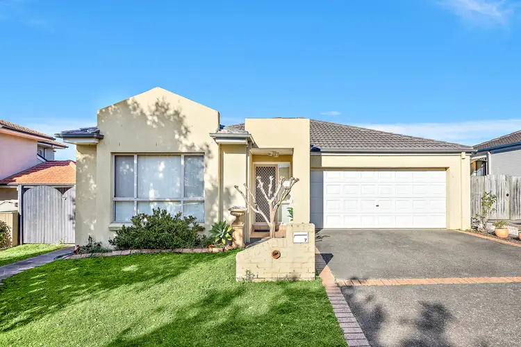7 Woodland Avenue, Woonona NSW 2517