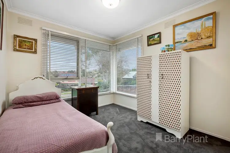 Fifth view of Homely house listing, 5 Grace Court, Viewbank VIC 3084