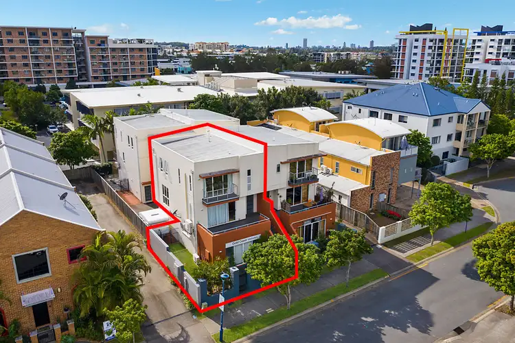 Main view of Homely townhouse listing, 1/18 Tourangeau Crescent, Varsity Lakes QLD 4227