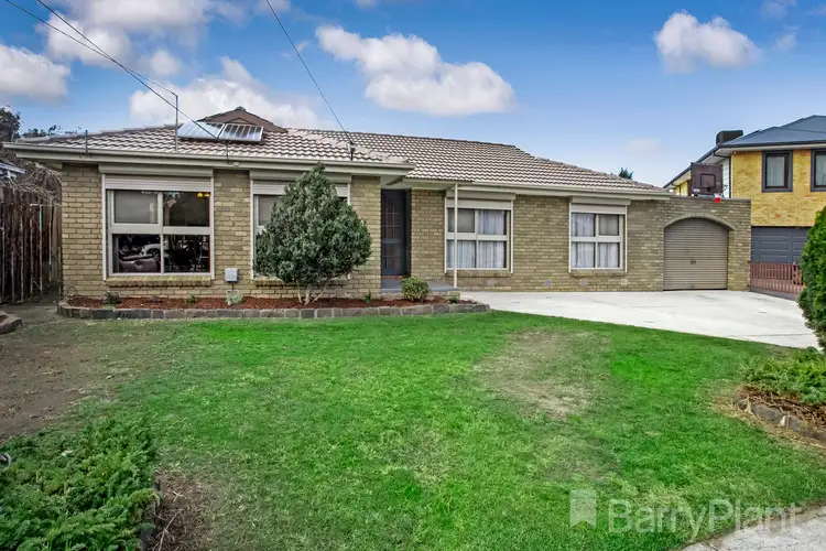 3 Warrah Court, Gladstone Park VIC 3043