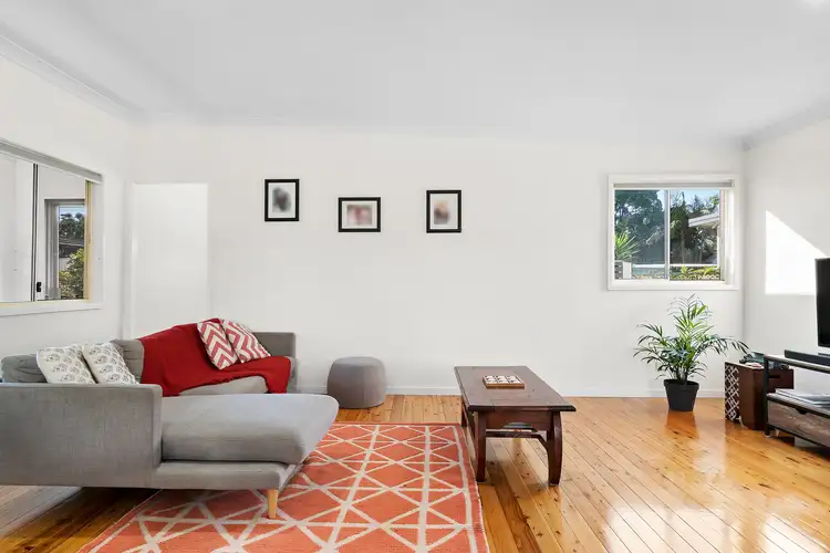 5 Banksia Street, Canton Beach NSW 2263