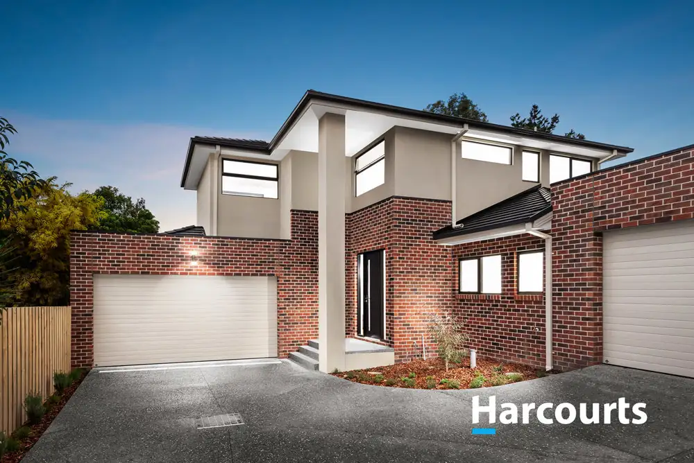 Main view of Homely townhouse listing, 2/2 Saxby Court, Wantirna South VIC 3152