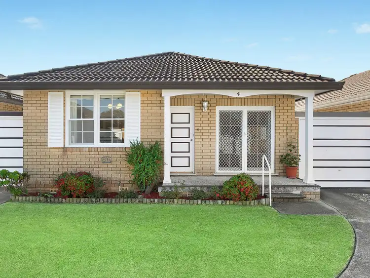 Second view of Homely villa listing, 4/19-23 Alfred Street, Ramsgate Beach NSW 2217