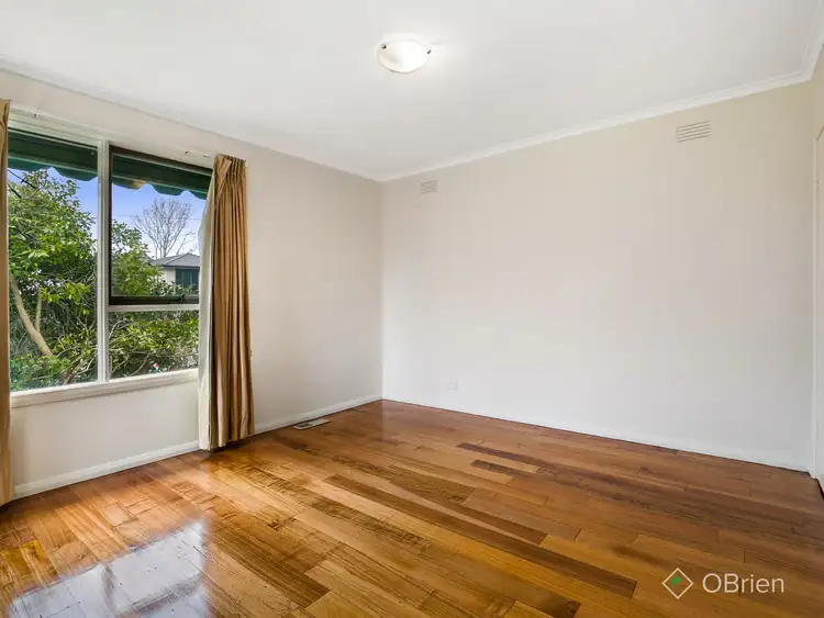 Fifth view of Homely house listing, 8 Talara Court, Frankston VIC 3199