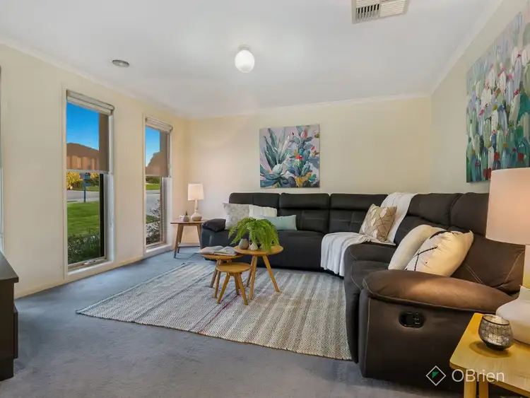 Second view of Homely house listing, 3 Madisson Crescent, Carrum Downs VIC 3201