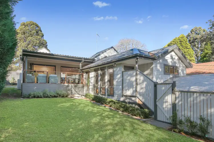 22 Knox Place, Normanhurst NSW 2076