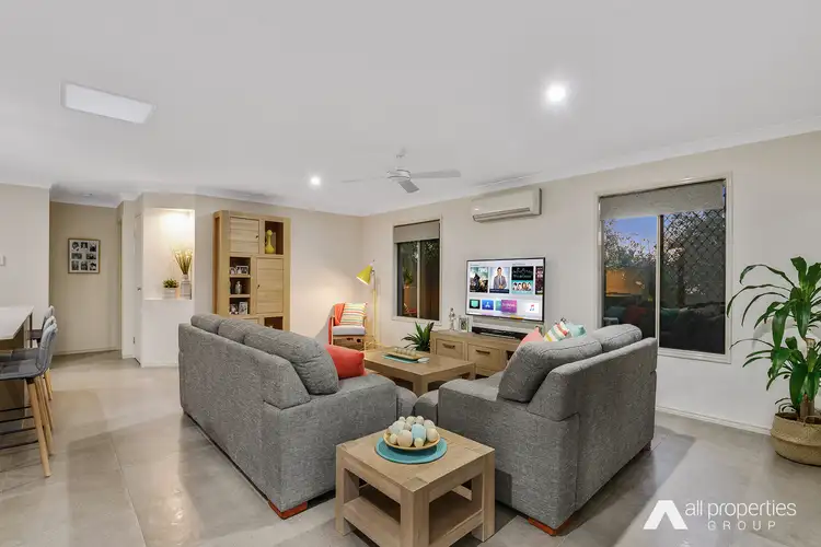 Fifth view of Homely house listing, 6 Flordabelle Place, Heritage Park QLD 4118