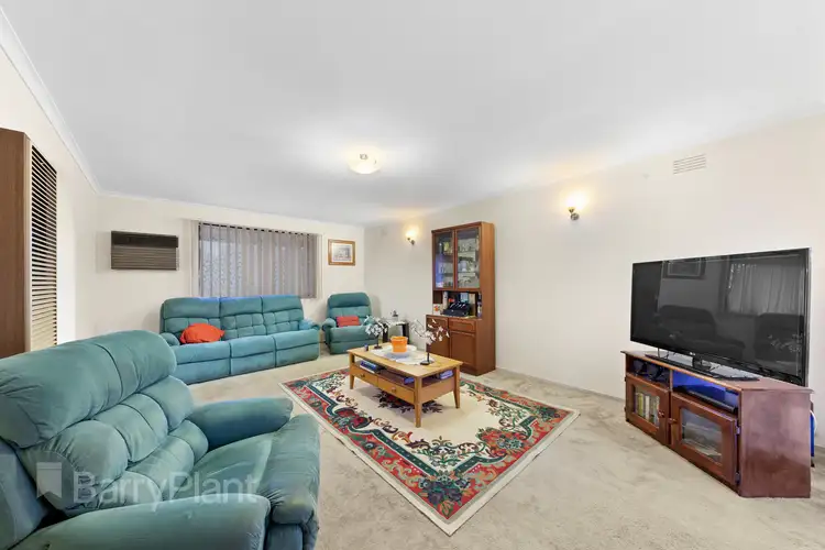 Second view of Homely house listing, 32 Charlbury Grove, St Albans VIC 3021