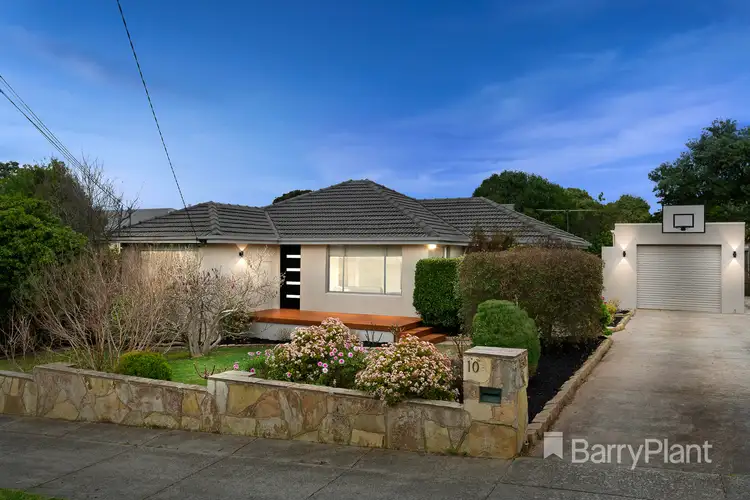 10 Sasses Avenue, Bayswater VIC 3153