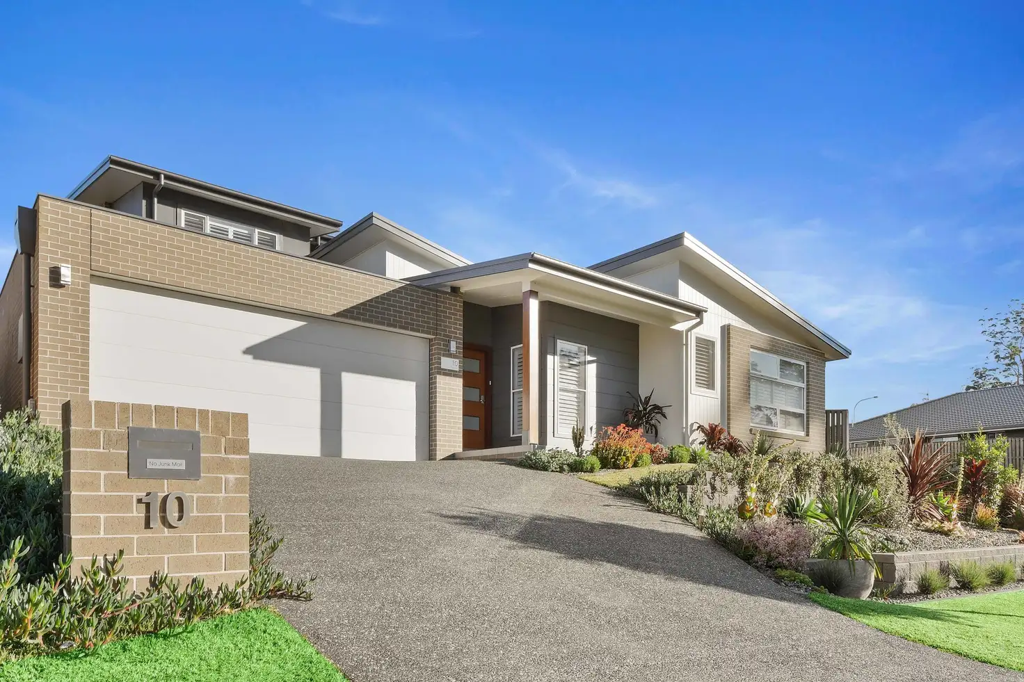 Main view of Homely house listing, 10 Paris Lane, Port Macquarie NSW 2444