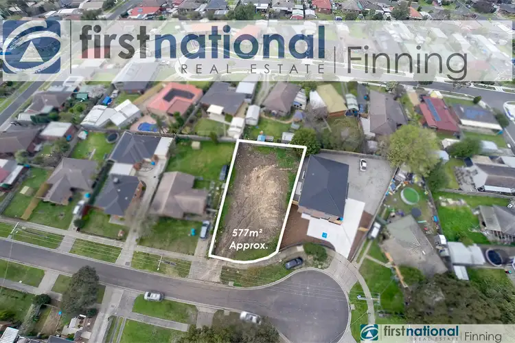 10 Hoddle Court, Cranbourne VIC 3977