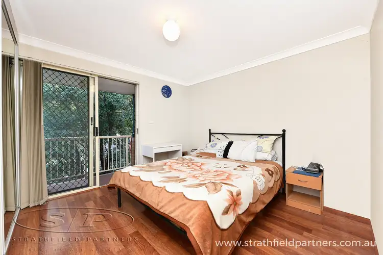 Fifth view of Homely townhouse listing, 2/72 Meredith Street, Bankstown NSW 2200