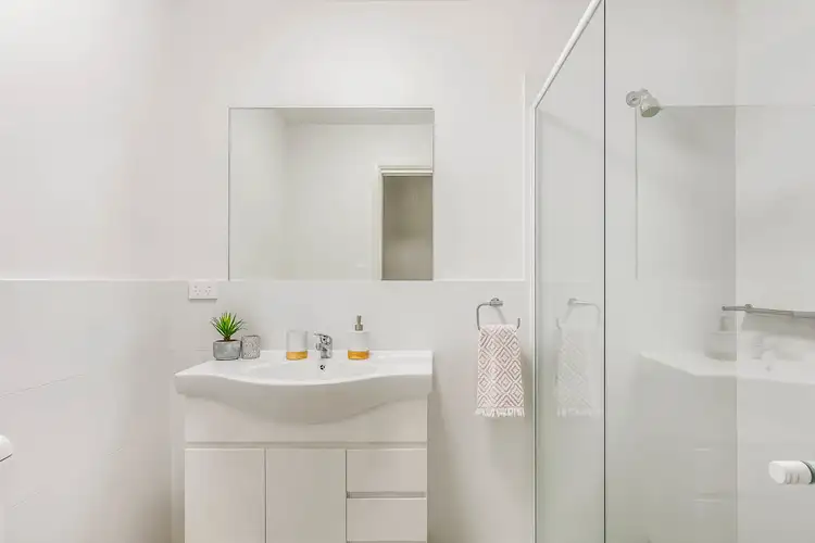 Sixth view of Homely unit listing, 4/12 New Dapto Road, Wollongong NSW 2500