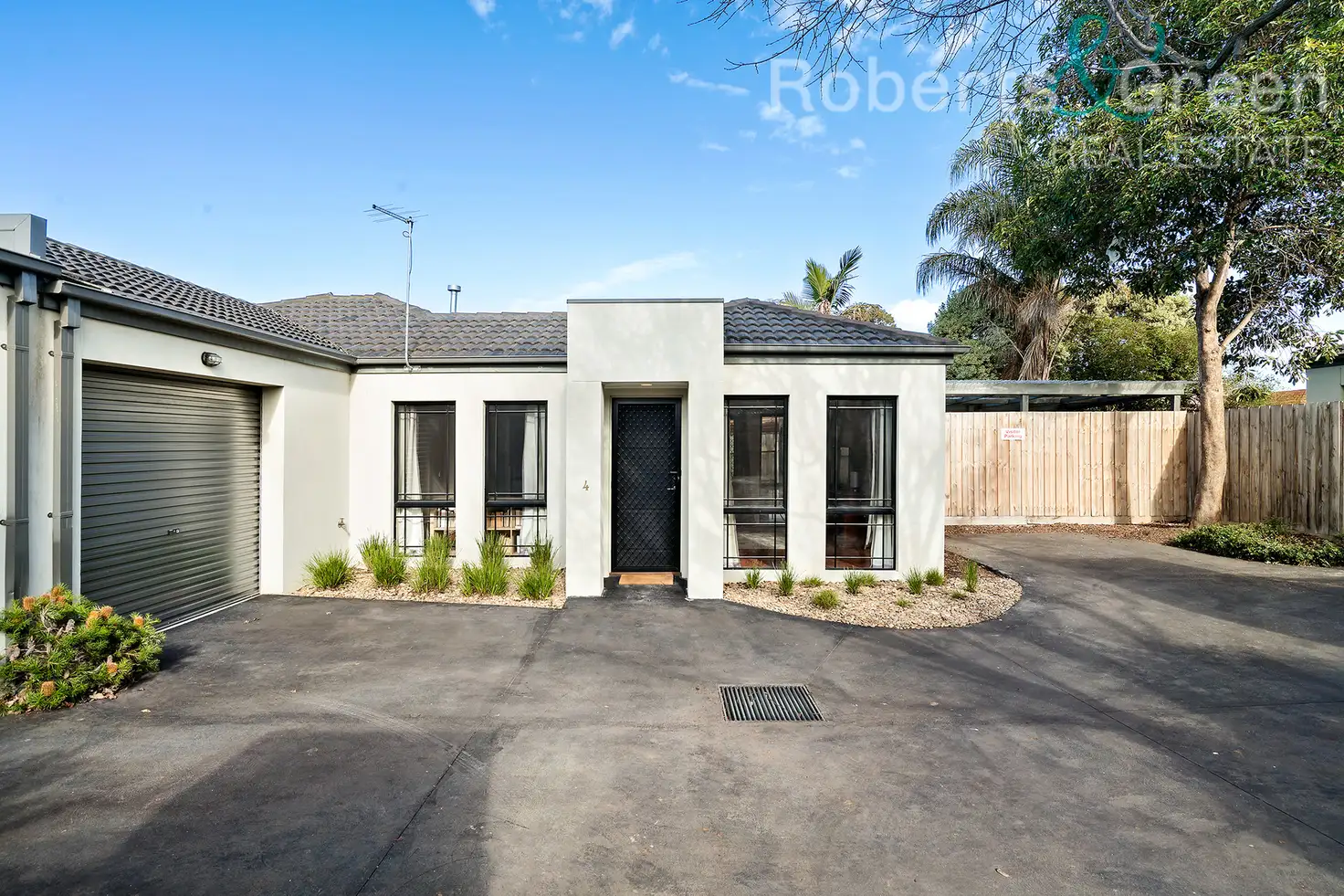 Main view of Homely unit listing, 4/17 Douglas Street, Hastings VIC 3915