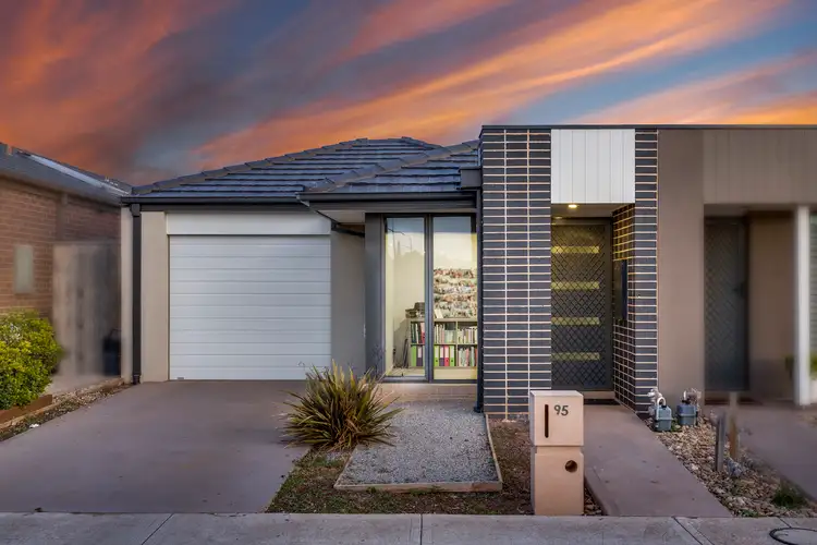 95 Rowling Street, Fraser Rise VIC 3336