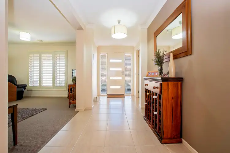 Fifth view of Homely house listing, 10 Sunset Avenue, Echuca VIC 3564