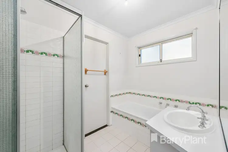 Fifth view of Homely house listing, 28 Thames Boulevard, Werribee VIC 3030