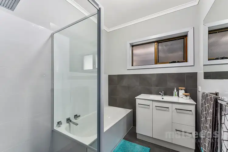 Fourth view of Homely house listing, 2/29 Victoria Terrace, Mount Gambier SA 5290