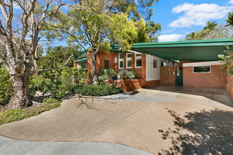 20 Belford Street, Kenmore QLD 4069