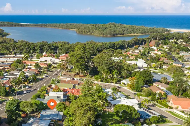 Main view of Homely house listing, 196 Ocean View Drive, Wamberal NSW 2260