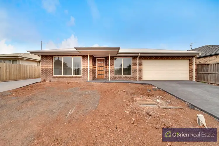 1/94 Longwarry Road, Drouin VIC 3818