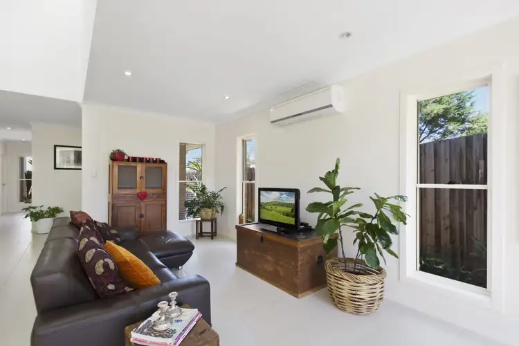 Sixth view of Homely unit listing, 3/8 New Street, Mount Lofty QLD 4350