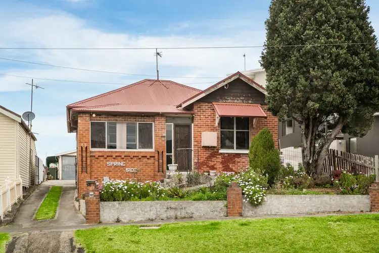 15 Hospital Road, Bulli NSW 2516