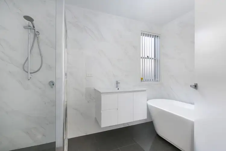 Sixth view of Homely villa listing, 1/40-42 The Avenue, Corrimal NSW 2518