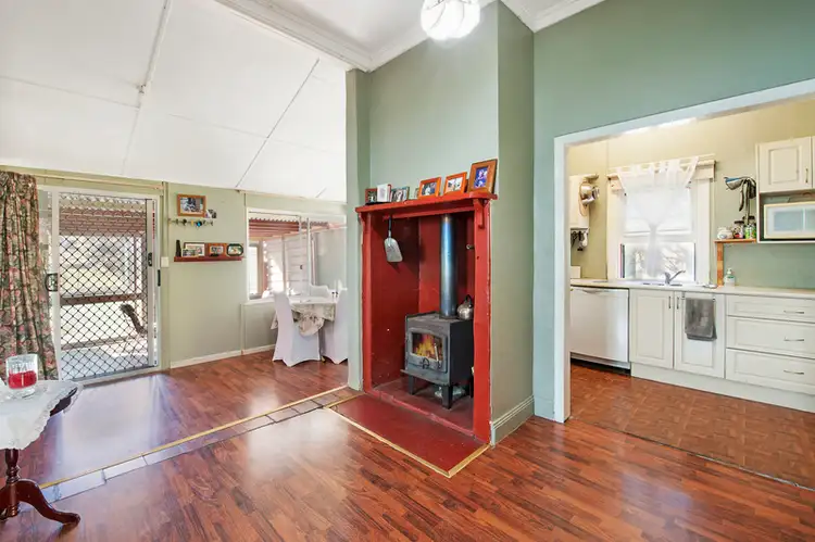 Fifth view of Homely house listing, 5 Wattle Street, Tallangatta VIC 3700